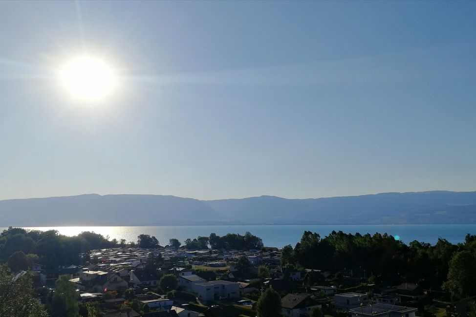Last view over Lac de Neuchâtel 