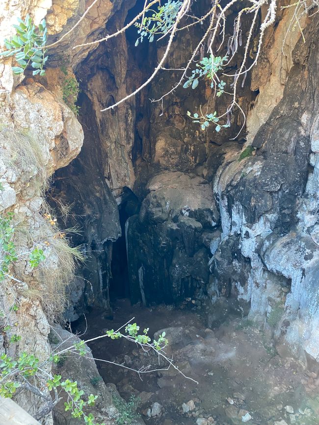 Höhle
