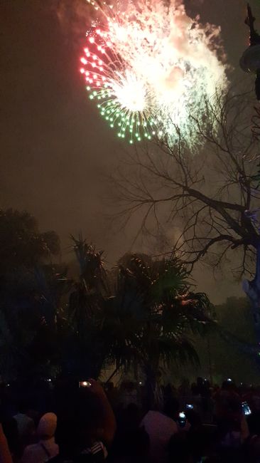Feuerwerk zum Día de Independencia in Mérida