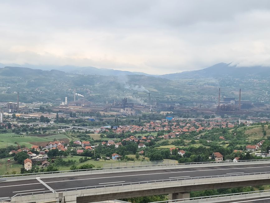 Zenica selbst ist eine typische osteuropäische Industriestadt.