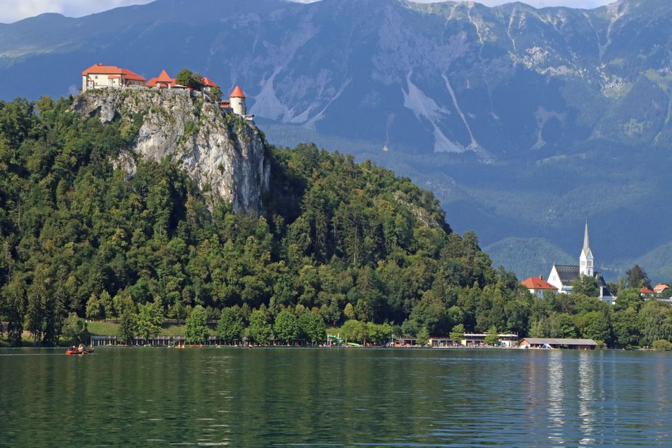 SLOVENIA (9/10) - To the cradle of Slovenia in Škofja Loka and to Lake Bled