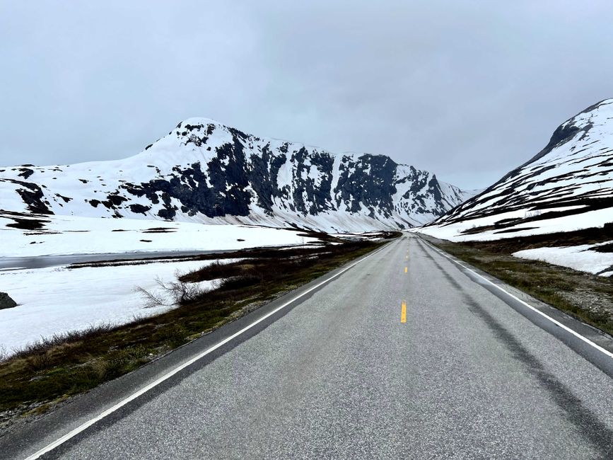 On the way to Geiranger