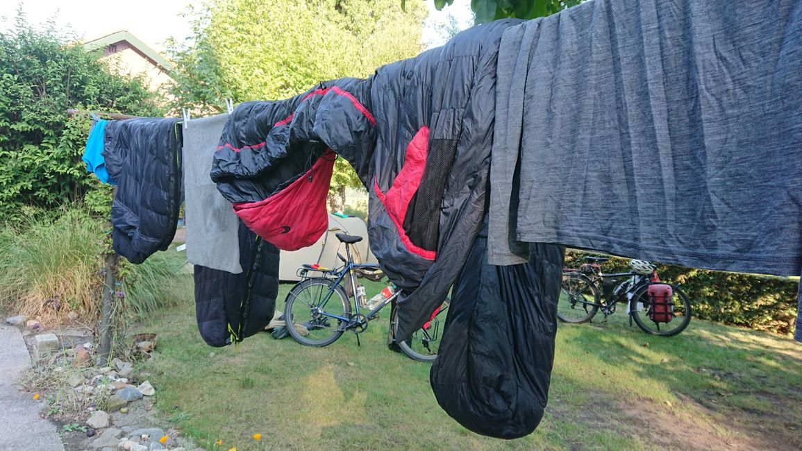 First campsite on the Meuse route, luckily with a clothesline