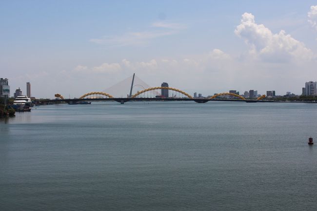 Die Dragon Bridge in Da Nang