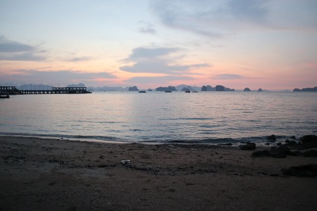 Der Sonnenaufgang über Koh Yao Noi.