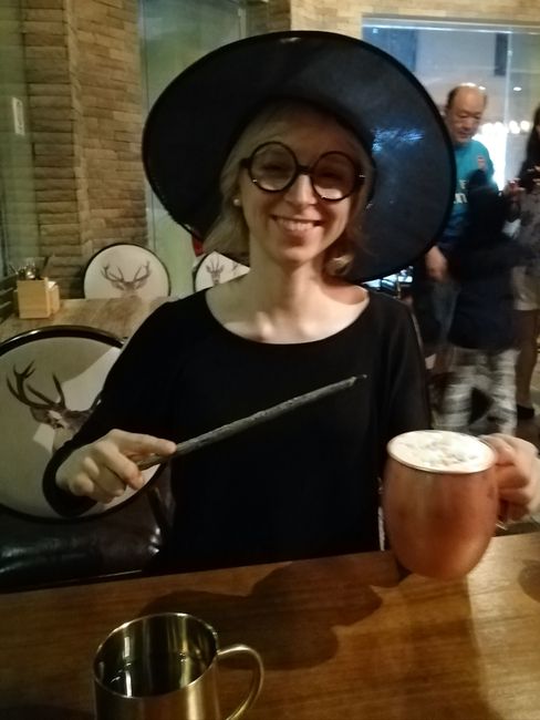 'Butterbeer' in the Harry Potter Cafe