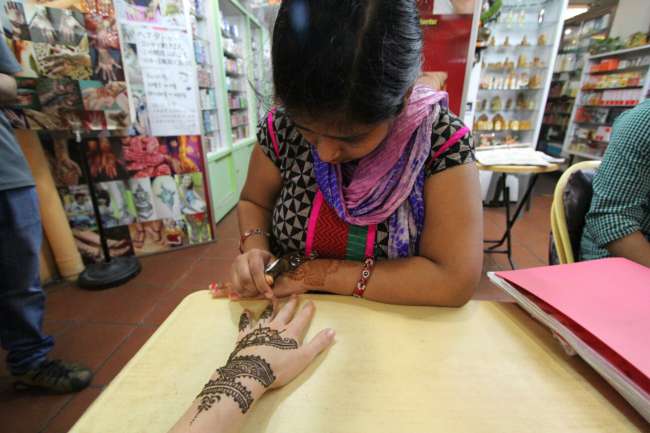 Little India - first Henna