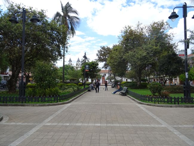 Die Stadt ist geschmückt mit viele kleinen Parks.