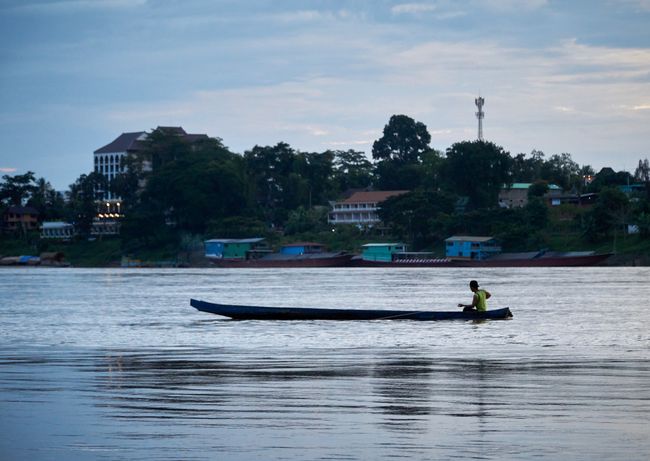 Mission: Laos - traveling by slow boat on the Mekong