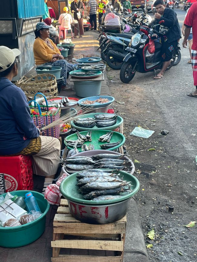 Pasar pagi, kulinari petang