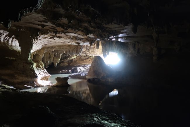 21/09/2018 - Es funkelt in den Waipu Caves