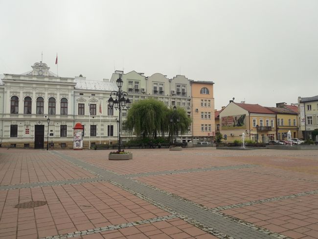 there is still nothing going on at the market square in Sanok