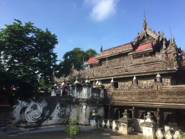 Made entirely of teak wood: The Shwenandaw Monastery
