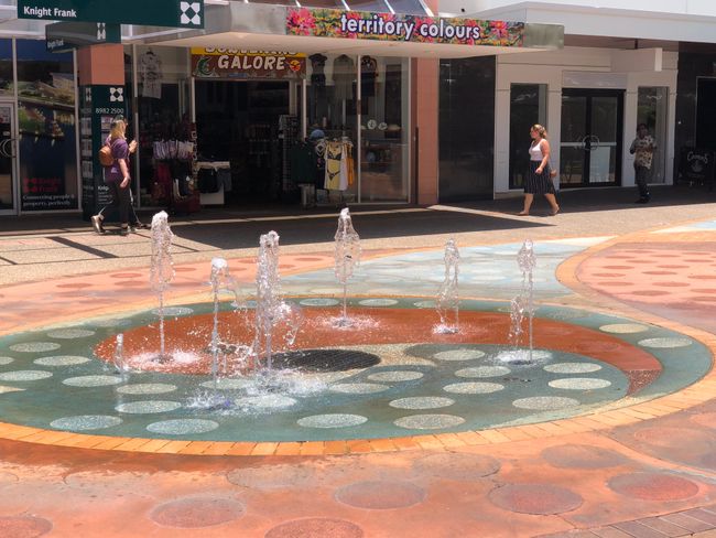 Springbrunnen in der Fussgängerzone in Darwin