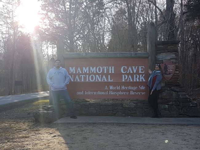 Gikan sa St. Louis, Missouri hangtod sa Mammoth Cave, Kentucky