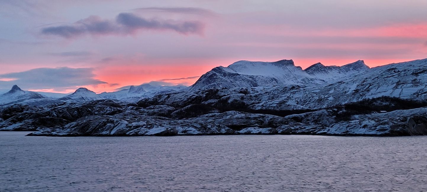 1-14 de febrero de 2023 Hurtigruten
Costa 4 de febrero