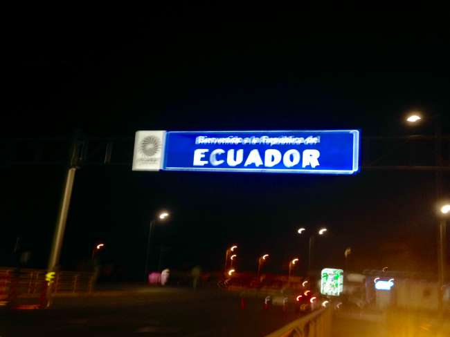 Crossing the border to Ecuador