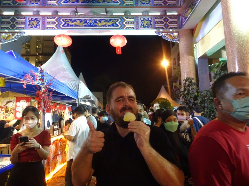 Durian-Eis auf dem Mooncake-Festival! Gewöhnungsbedürftig! 