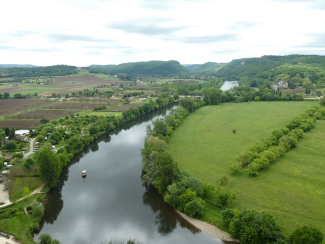 Drive through the Dordogne Valley - from Domme to Bergerac (France Part 6)