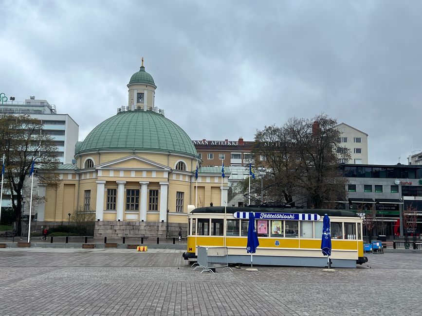 Turku, neben dem Marktplatz. 
