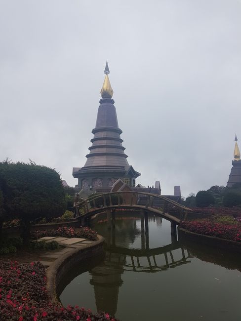 Die Pagodas.