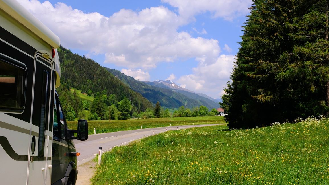 Road trip /
The Balkans with a camper van