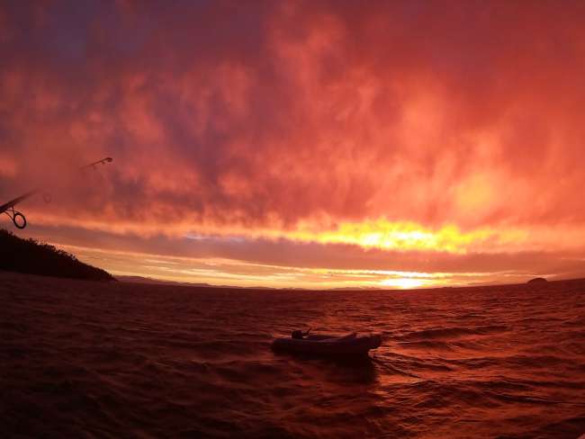 Sonnenuntergang auf dem Boot