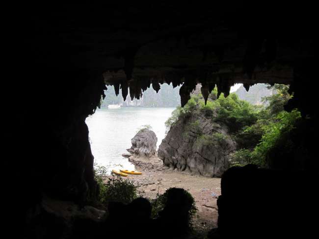 noch eine Kajak Tour mit Höhlen Trekking