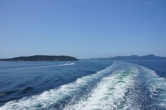 From Vancouver Island along the San Juan Islands to Seattle