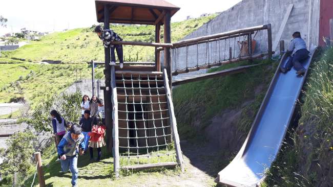 the versatile tower - the play equipment is from Switzerland, the skillful park is also in the small, steep terrain