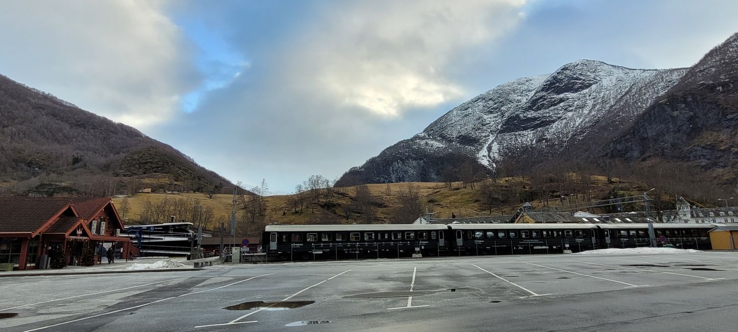 1-14 de febrero de 2023 Hurtigruten 
Costa 13/14 de febrero