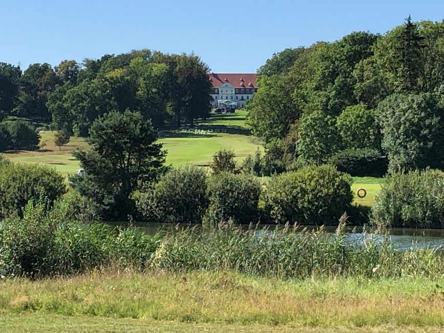 Schloß Fleesensee und Golfplatz