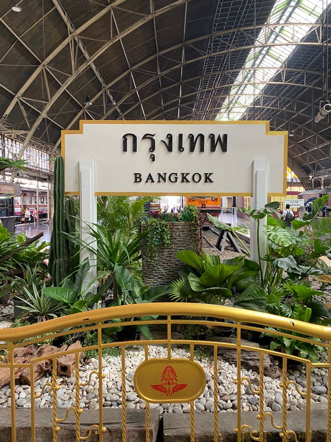 22.11.2022 – Von Bangkok nach Ayutthaya und zurück