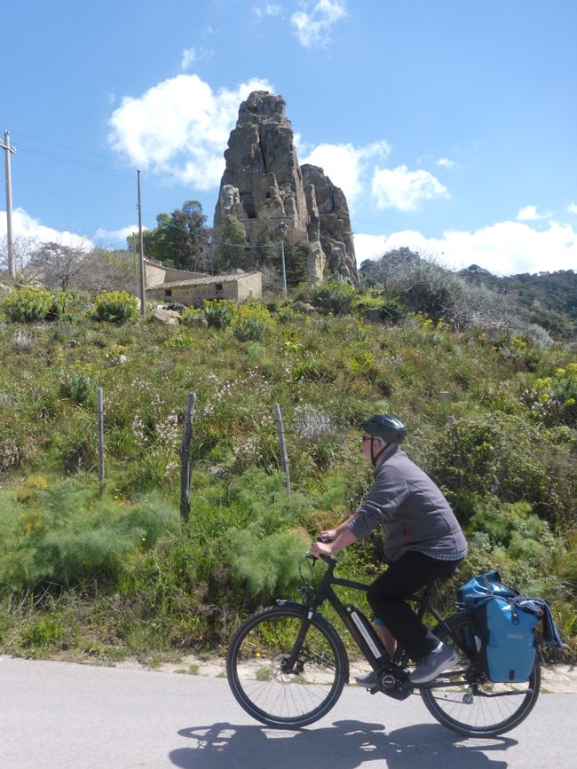 Sicilië op Paasfees per fiets