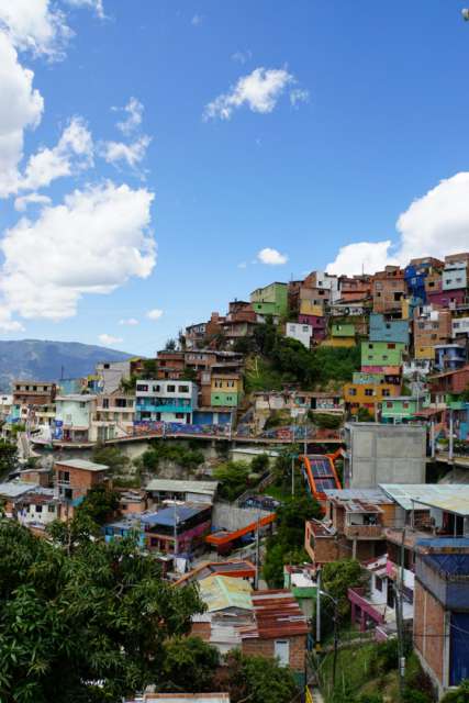 Ein ehemaliges No-Go Viertel Medellins, 15 Jahre später sehr sehenswert