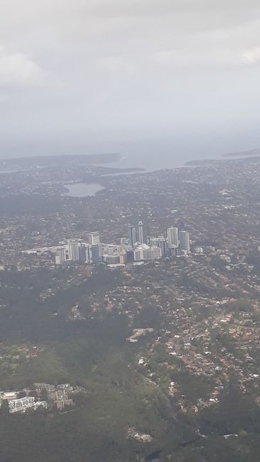愛麗斯泉 – 悉尼 航班 2018 年 10 月 28 日