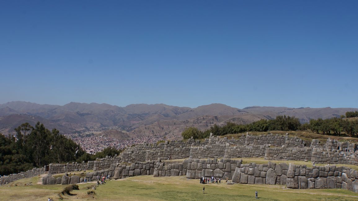 View of Sacsayhuamán, behind lies Cusco