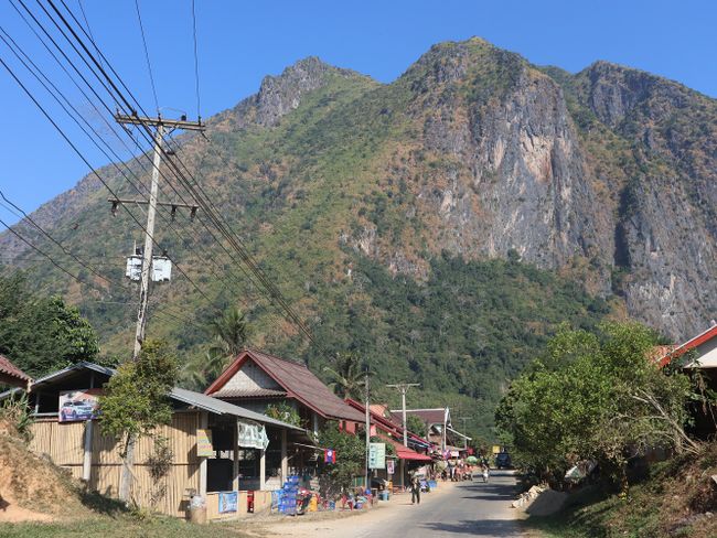 Relaxing in Nong Khiaw (Day 83 of the World Tour)