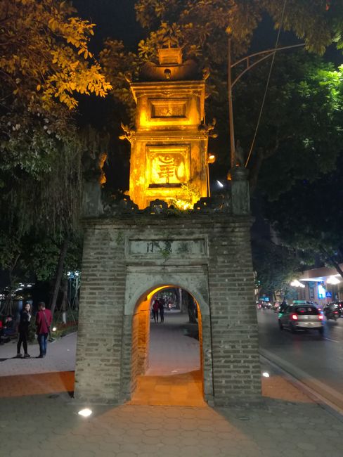 Hanoi am Abend