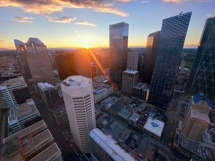Sunset from Calgary Tower