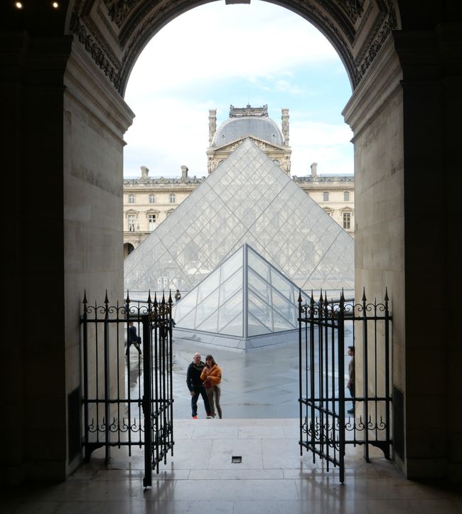 ឆ្នាំ 2022 - ខែកញ្ញា - ប៉ារីស - Louvre