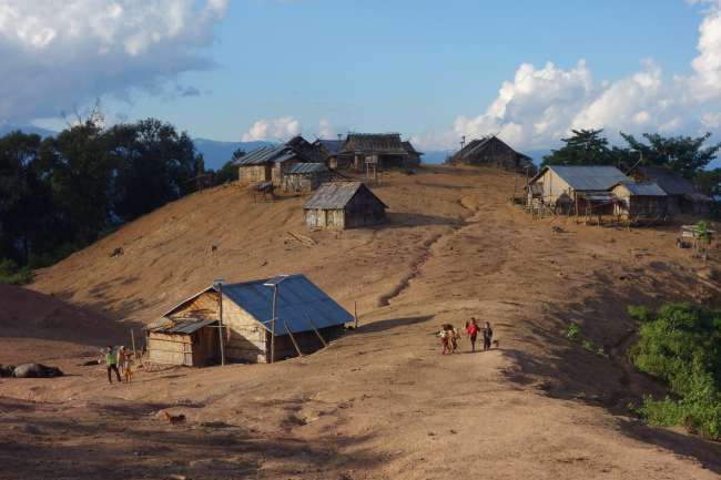 Overnight stay in the Lahu village