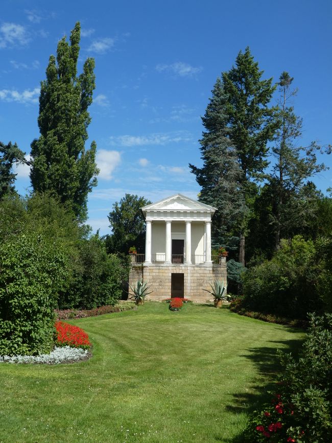 Wörlitzer Gardens - 18th Century Garden Splendor
