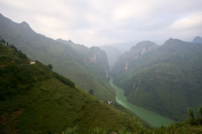 On the road - Nordvietnam (Yen Bai - Ha Giang - Ma Pi Leng Pass - Bao Lac)