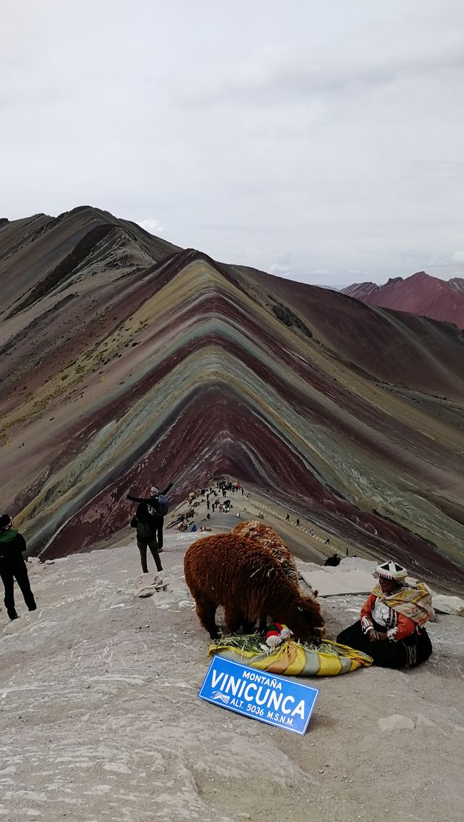 Montaña Vinikunka - Regenbogenberg 🌈 - Peru