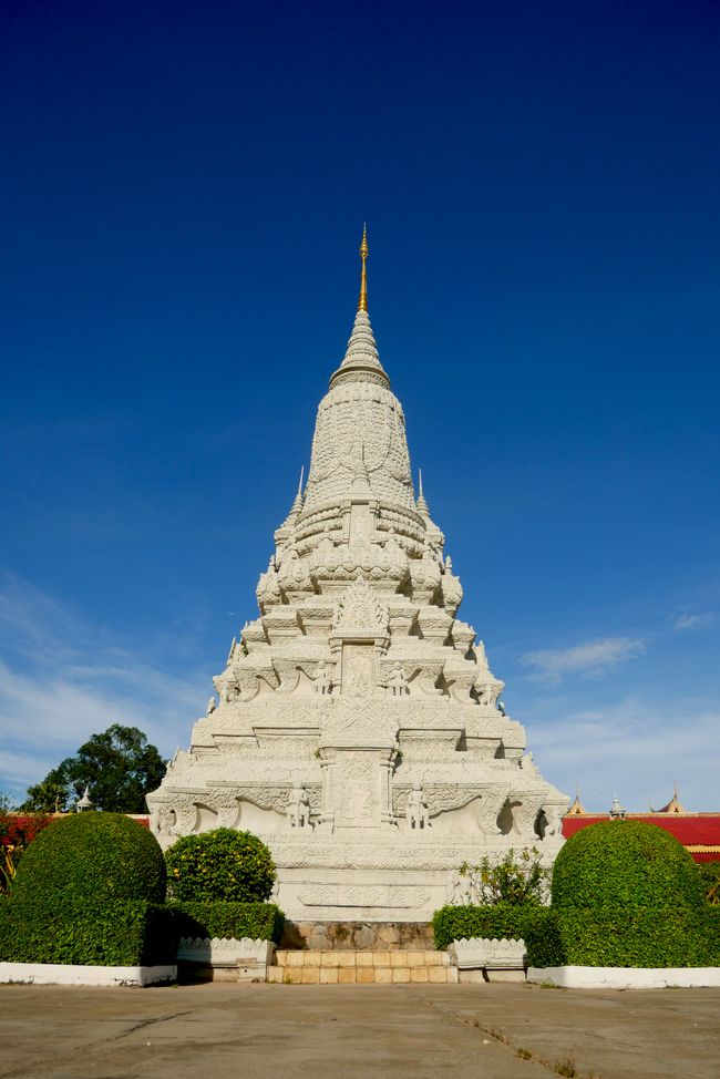 Stupa of King Ang Duong