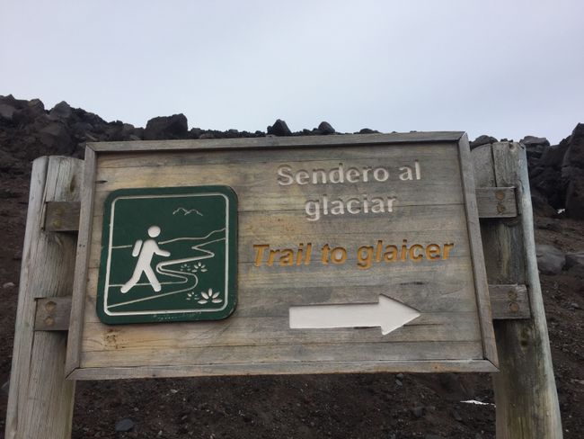 The signpost to the glacier 🙈