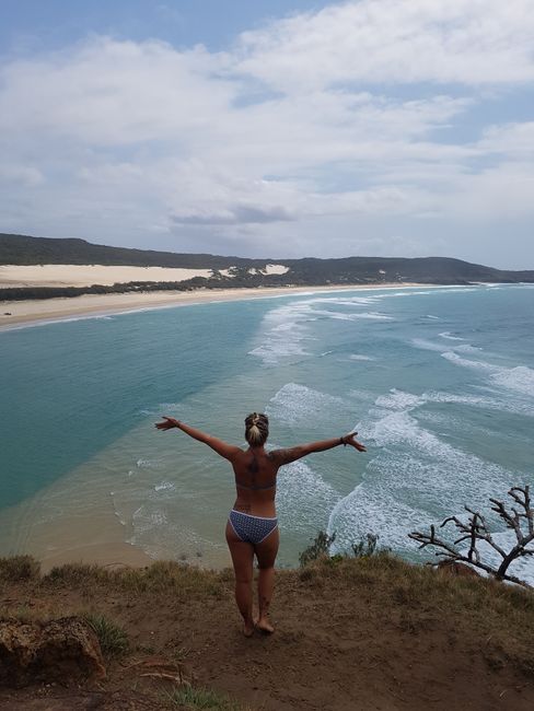 Rainbow Beach and Fraser Island - between beautiful places and creepy spiders!