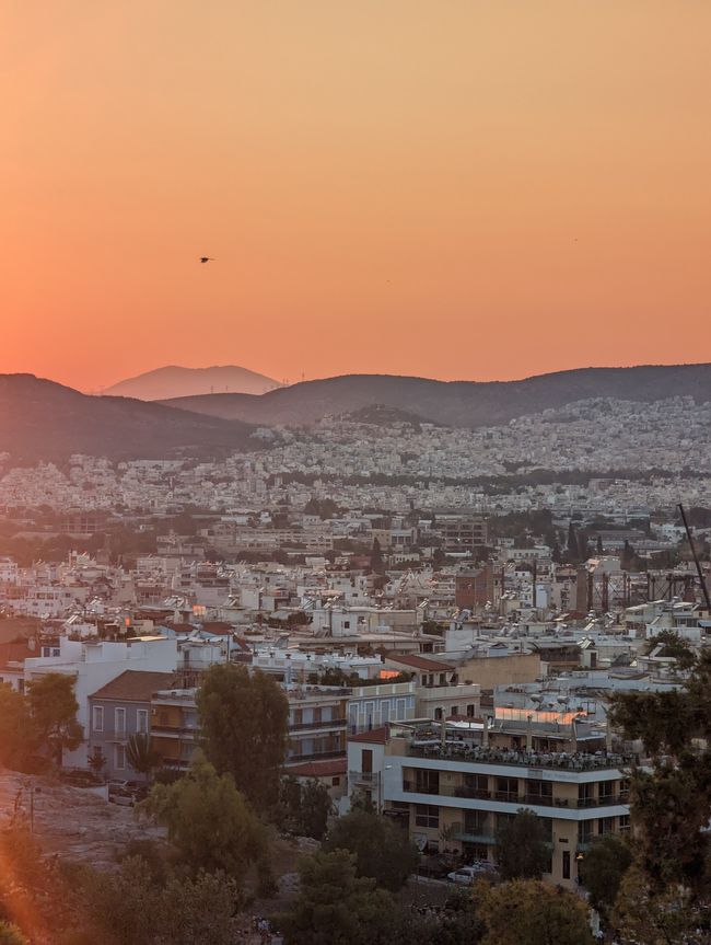 Солнце, хорошее настроение и цацики — Греция Глава 875