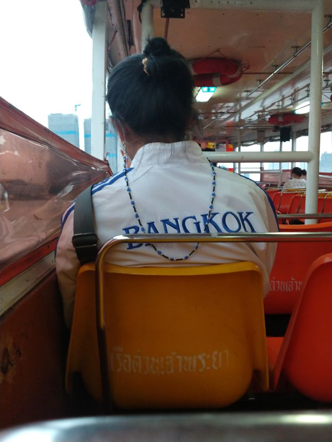Usiku Mmoja huko Bangkok